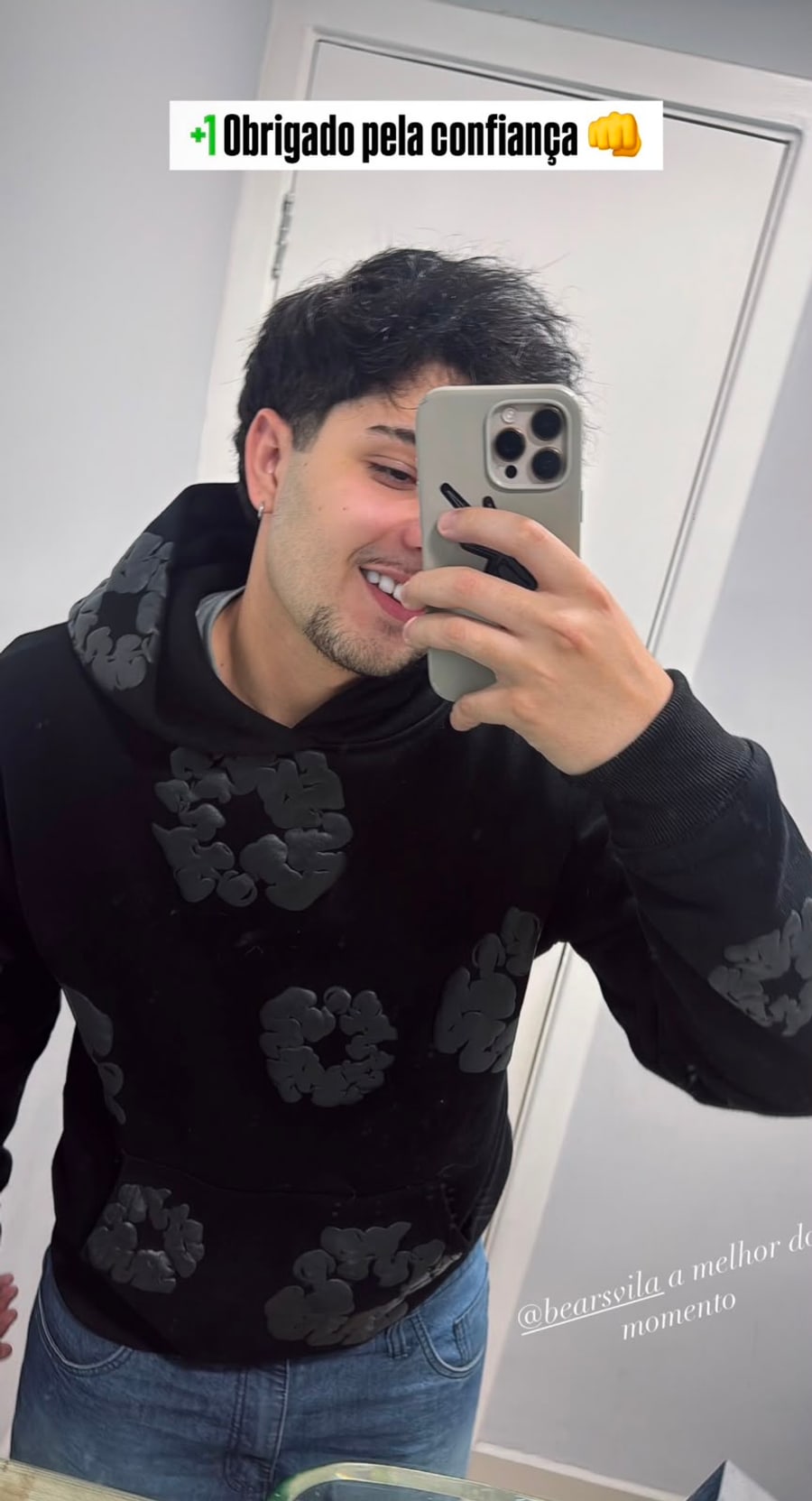 Cliente @freitassx__z com moletom Denim Tears preto